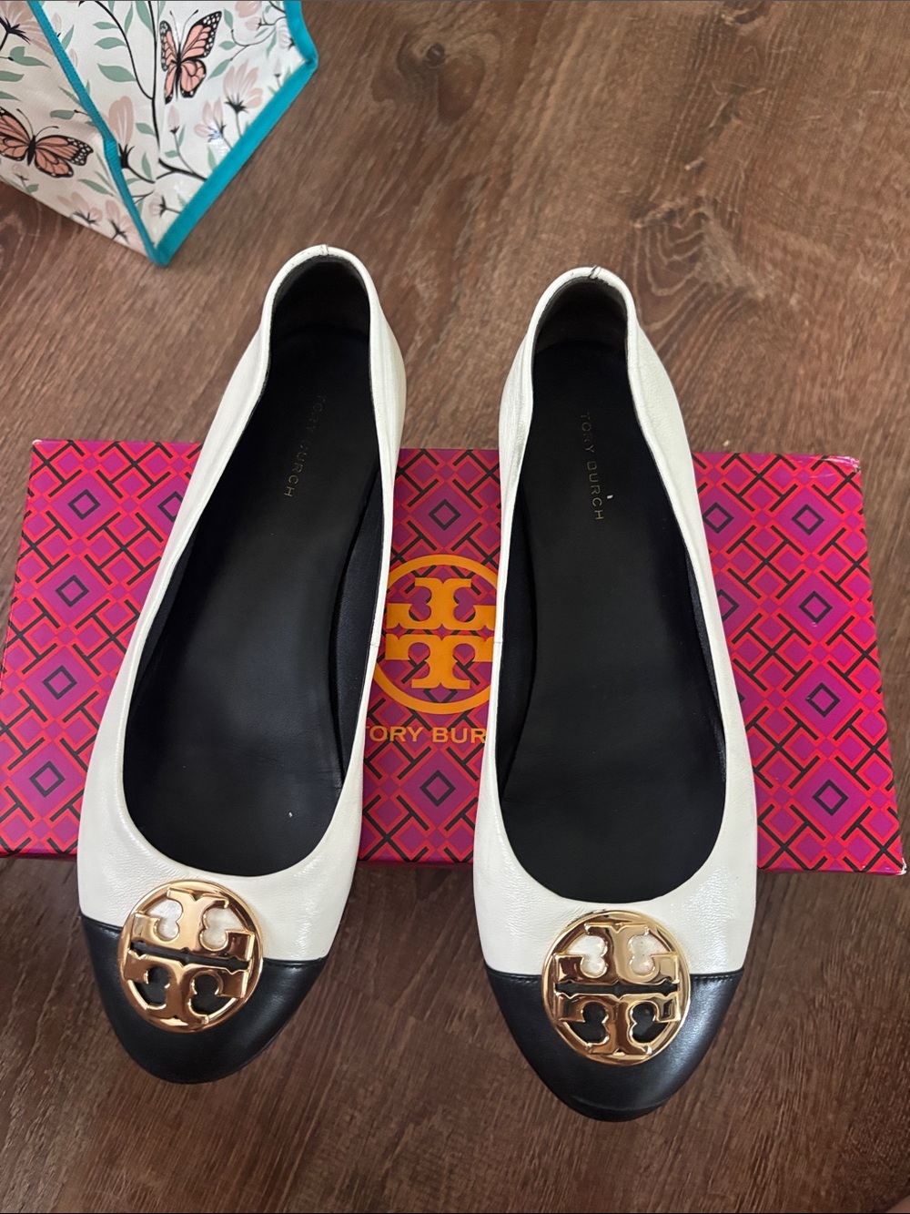Tory Burch Two-Tone White and Black Ballet Flats with Gold Logo